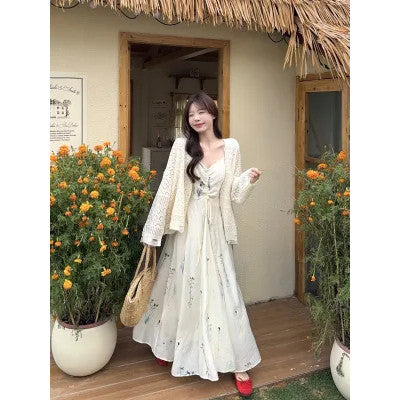 3299L_新款南枝杏調連衣裙女褶皺感水草花復古刺繡長裙