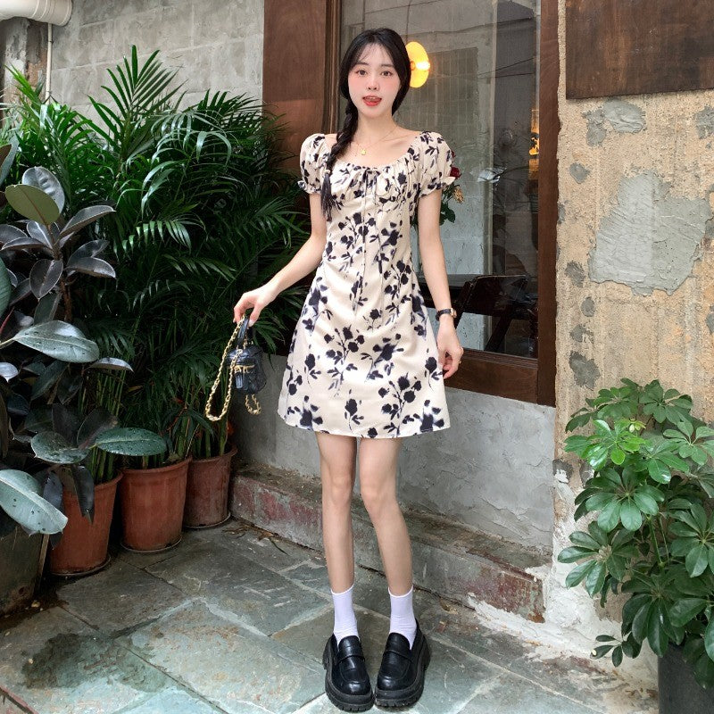 8103L_大碼法式復古碎花方領泡泡袖連衣裙女夏氣質高級感溫柔風顯瘦長裙