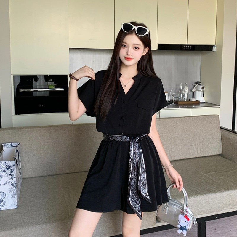 22525L_夏裝新款胖mm大碼女氣質時尚v領短袖小衫飄帶短褲套裝