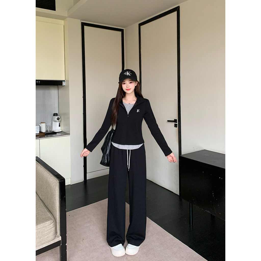 36011L_秋裝新款胖mm大碼女假兩件半開領刺繡上衣闊腿褲套裝